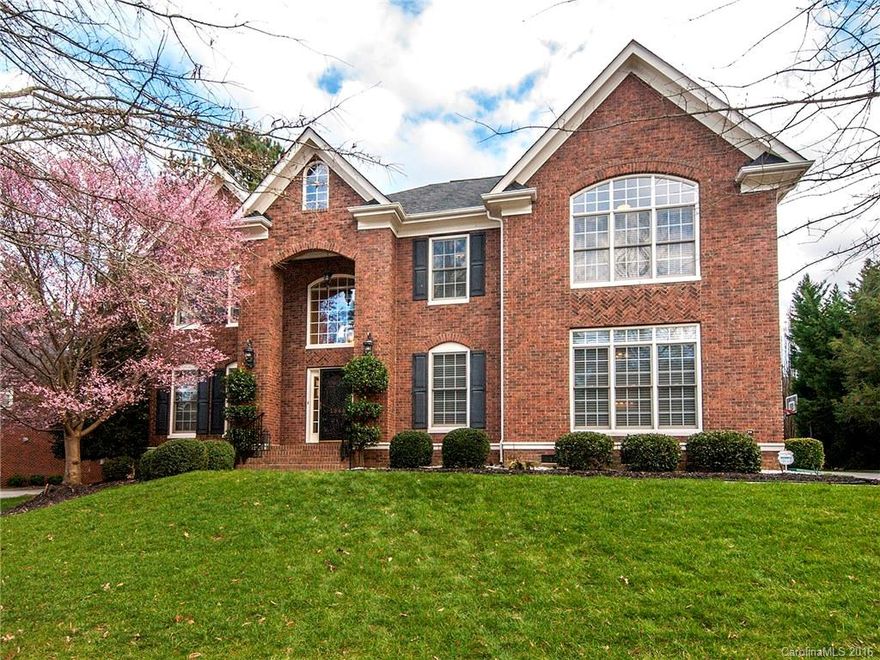 Enjoy Tega Cay Lifestyle (Retreat Living) in this Full Brick Home.  Master on Main. Expanded Closet/Enlarged Master Bathroom. Ceramic Tile Shower/Separate Garden Tub. Sitting area off Master Bedroom. Outdoor Kitchen & Living Area with Firepit & Pergola. Bonus Room w/Wet Bar. Walk-in Attic-Storage. Beautiful Hardwood Floors. Designer Kitchen w/Expanded Island.  Separate Eating Area & Breakfast Bar. Stainless Steel Appliances. Great Room Gas Logs w/Blower.  Elegant staircase. Award Winning Schools