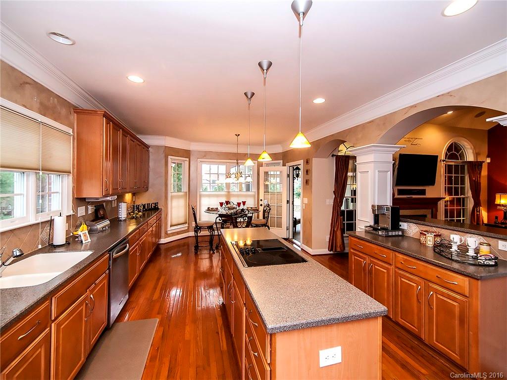 Lake Shore - Residential