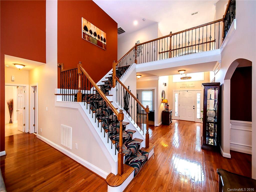 Lake Shore - Residential