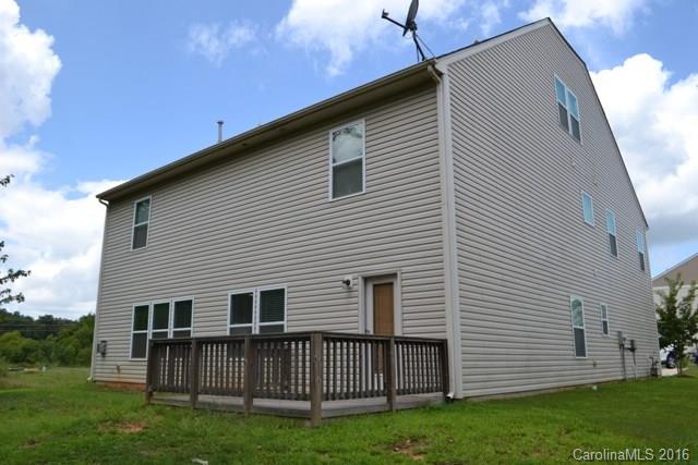 Newport Lakes - Residential