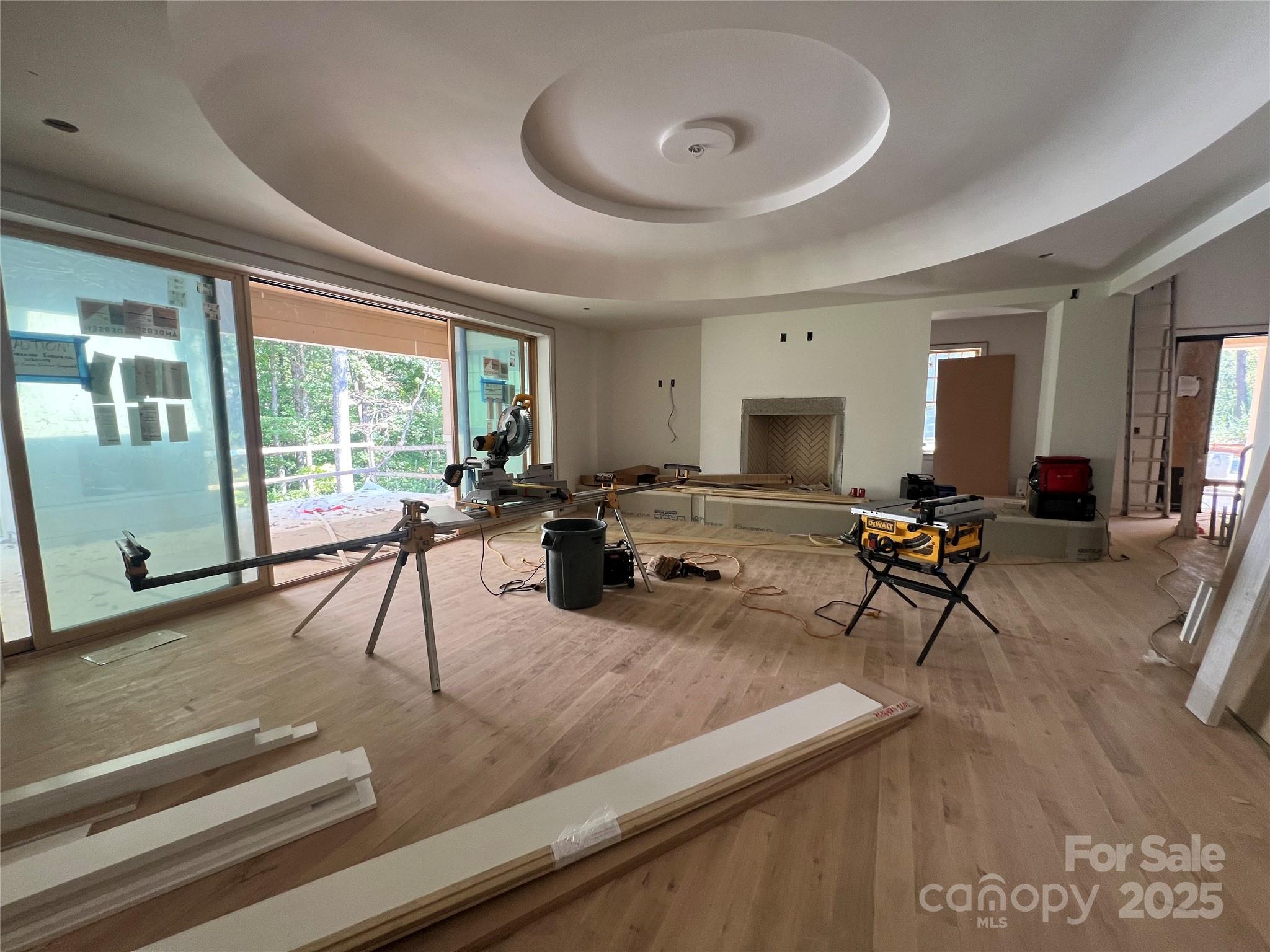 1052 Ventosa Drive
