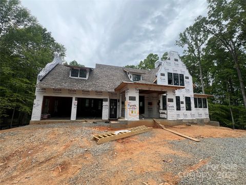 1052 Ventosa Drive Denver NC 28037