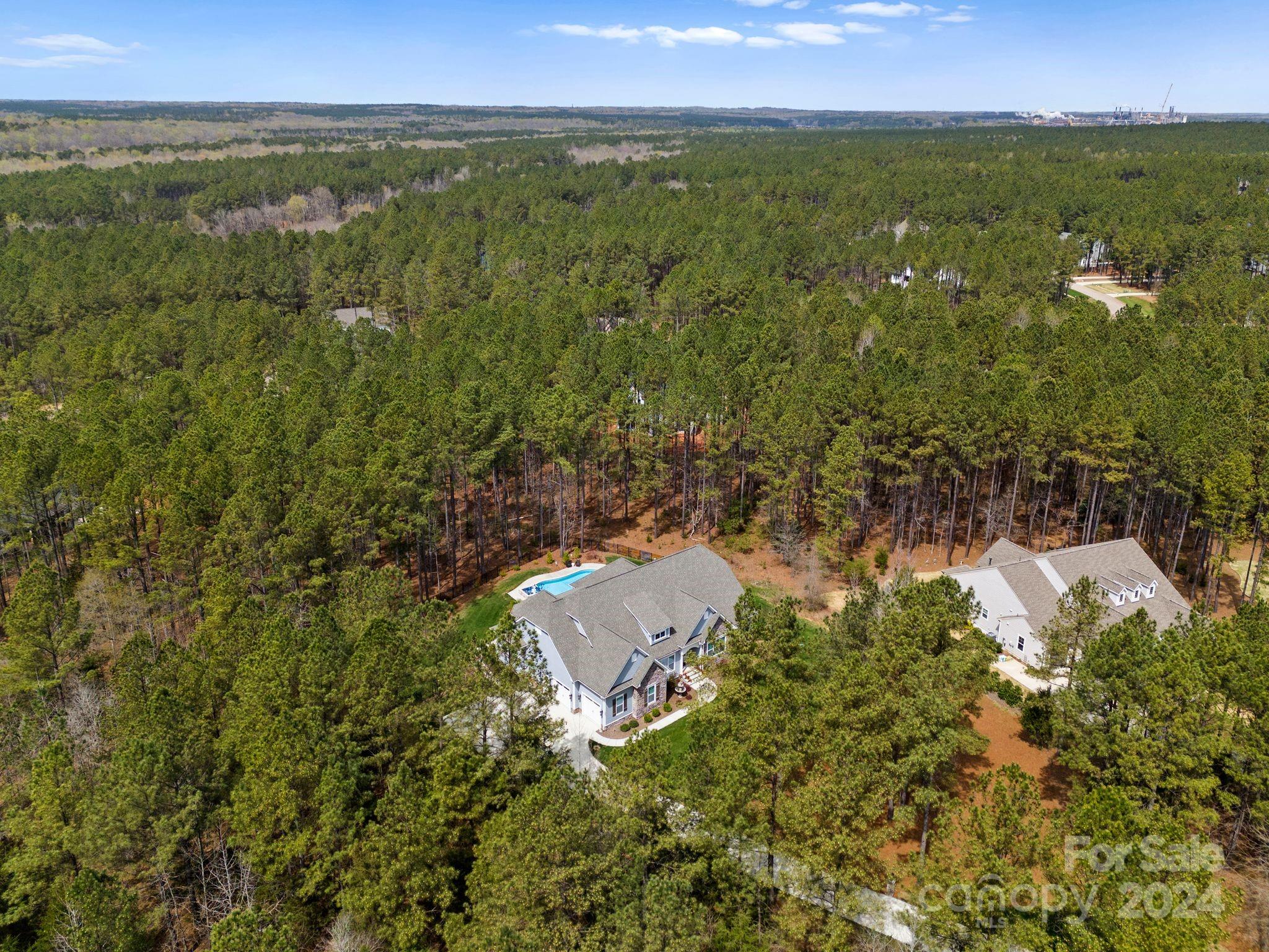 Riverchase Estates - Residential