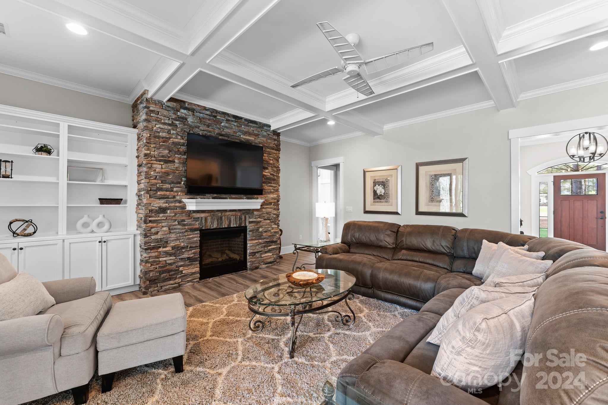 Riverchase Estates - Residential