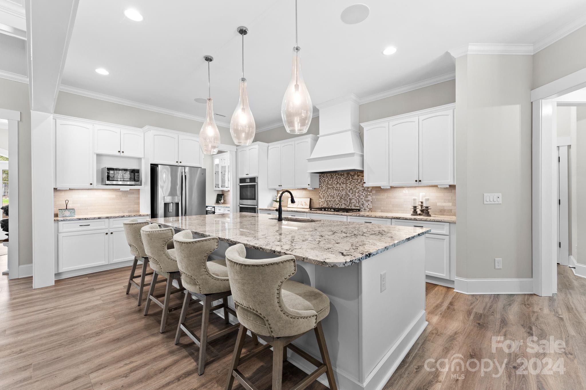 Riverchase Estates - Residential