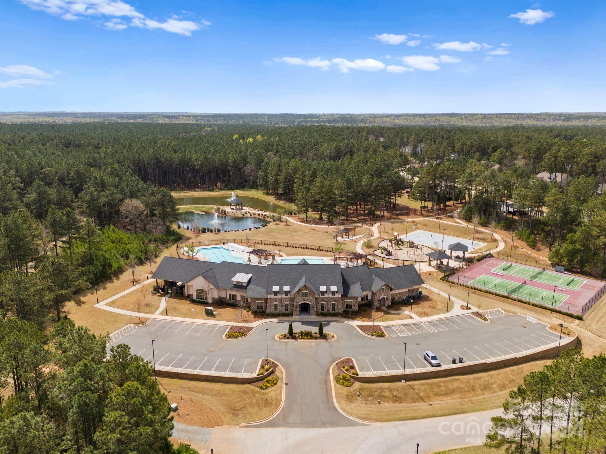 Riverchase Estates - Residential