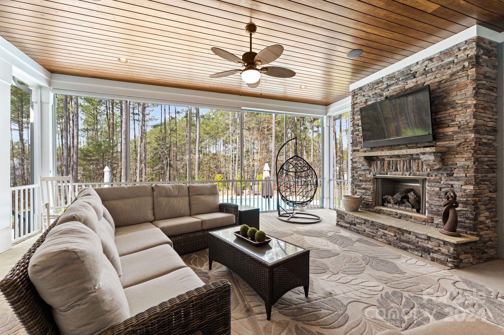 Riverchase Estates - Residential