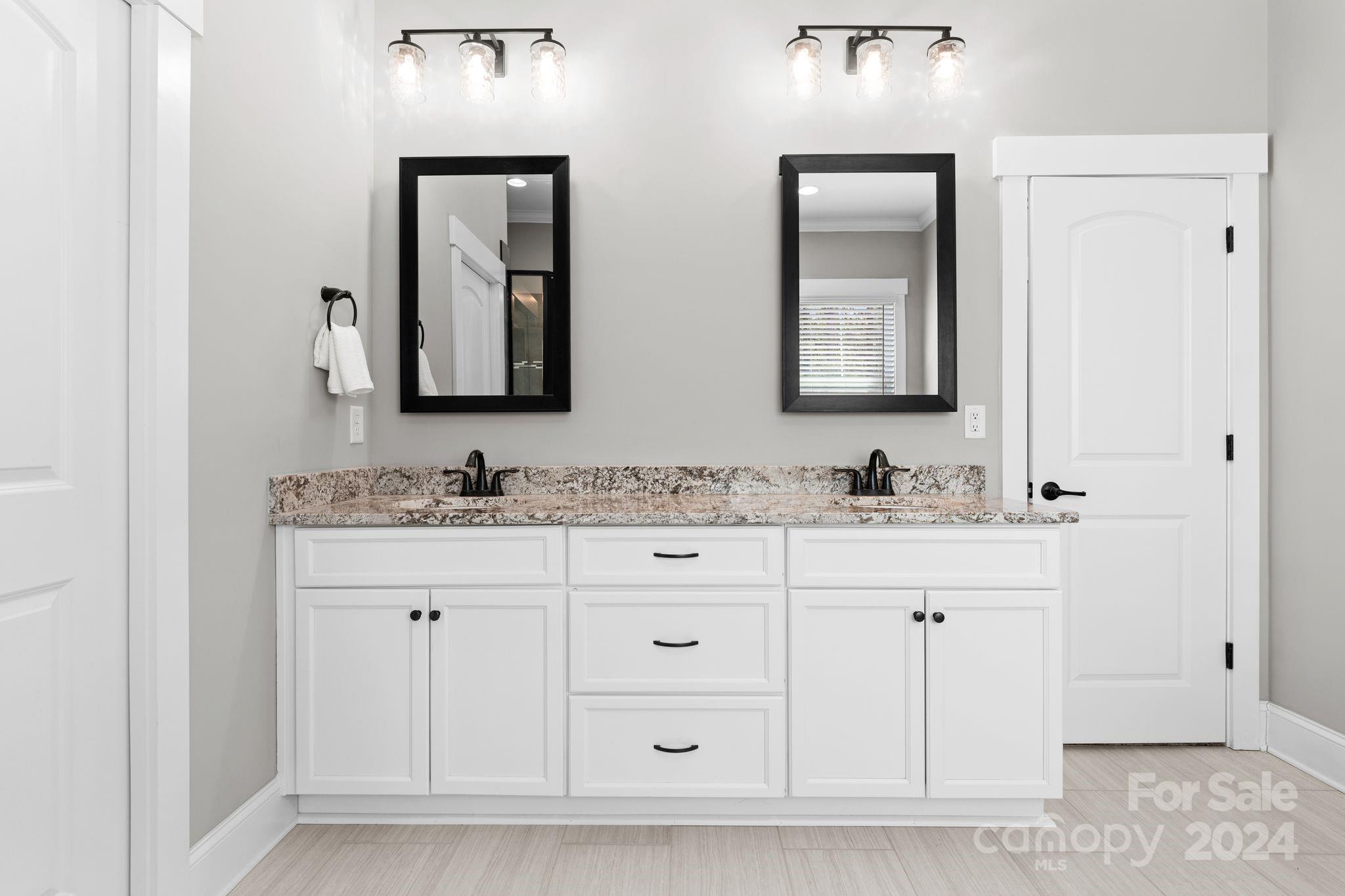 Riverchase Estates - Residential