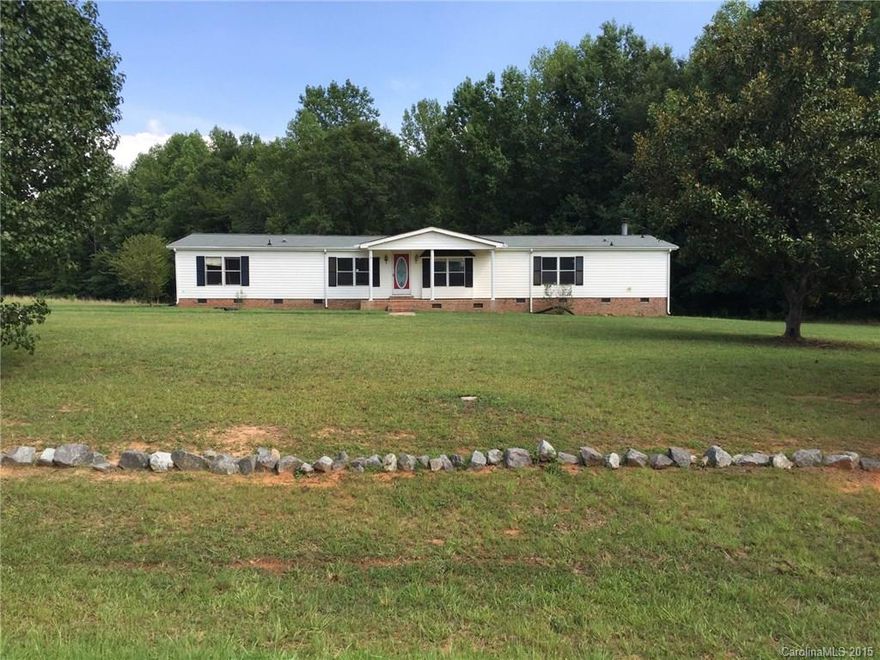 Just outside of York county in Chester county. 4 bedroom 3 bath double wide on 2 acres. 2240 square feet. Nice rural location. Great place to have some peace and quiet. New Hvac system. If you do not qualify for a conventional then no worries Owner willing to finance to deserving individuals with reasonable down payment.