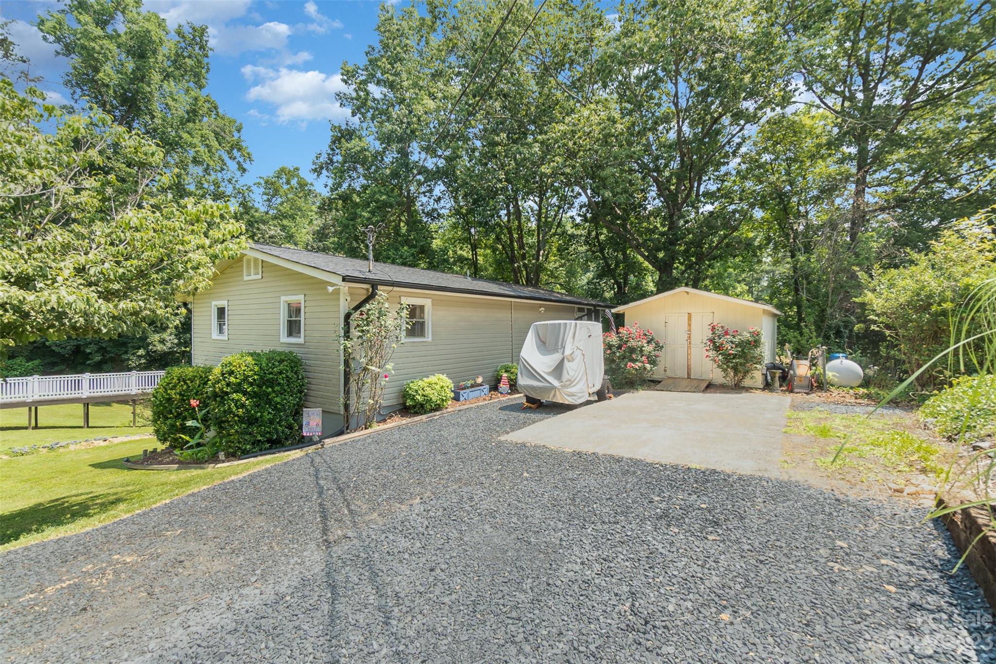 Lakeside - Residential