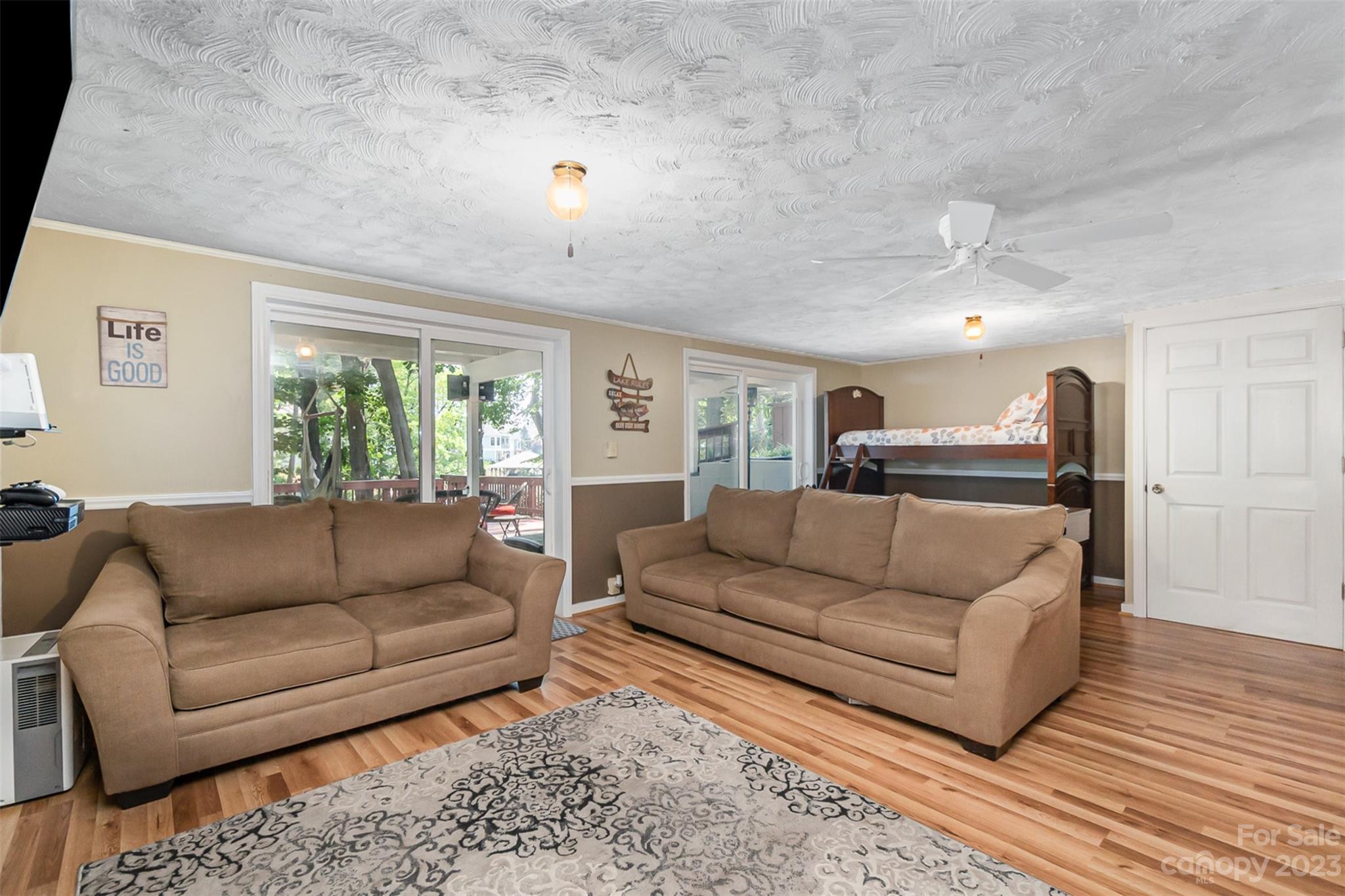 Lakeside - Residential