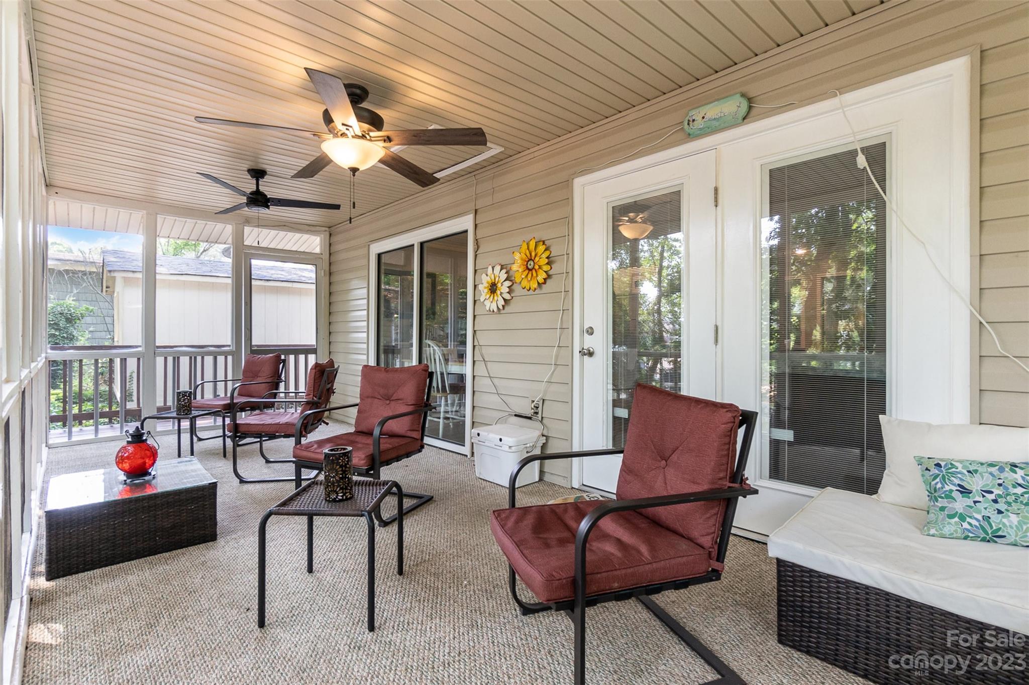 Lakeside - Residential