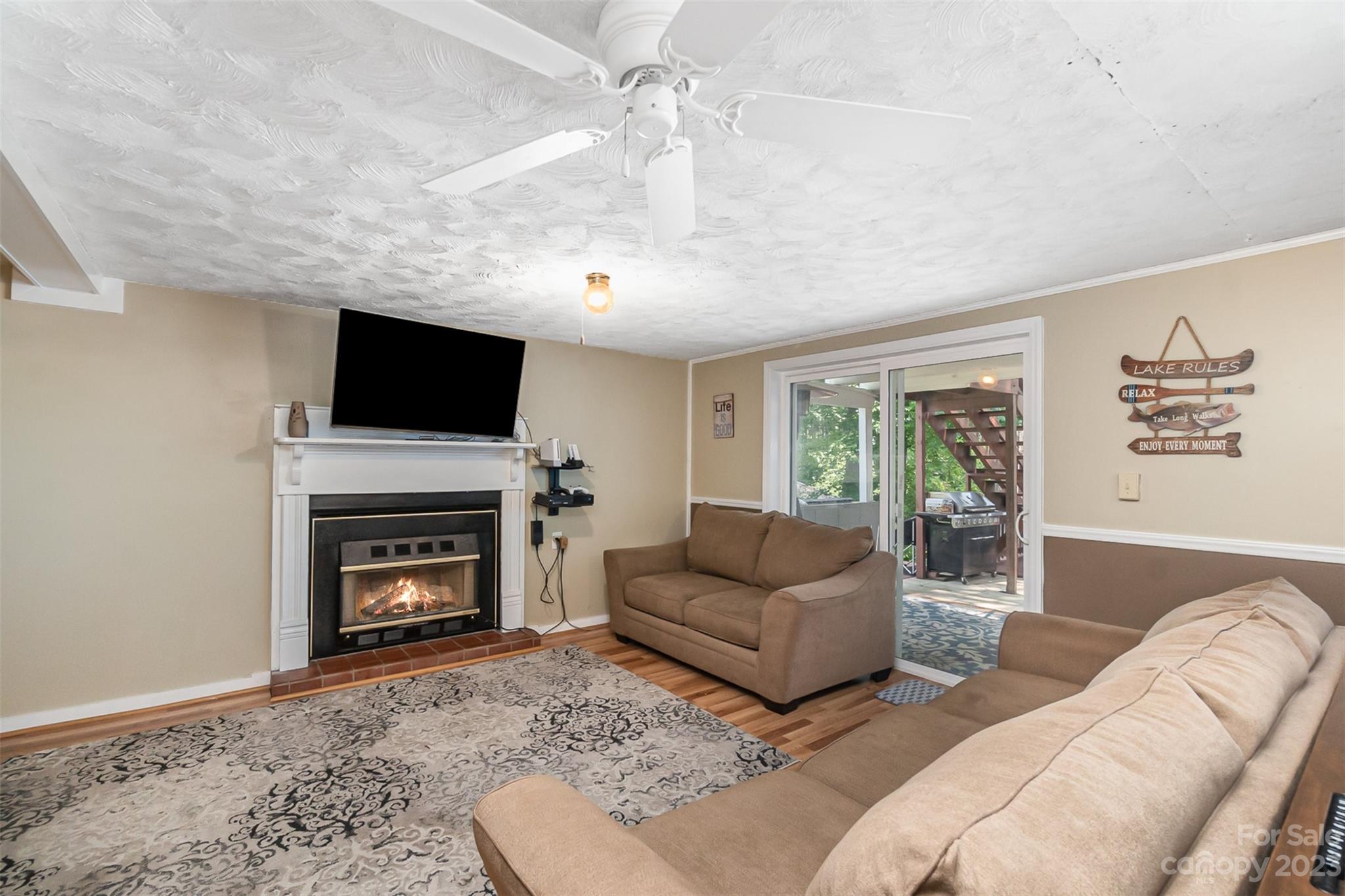 Lakeside - Residential