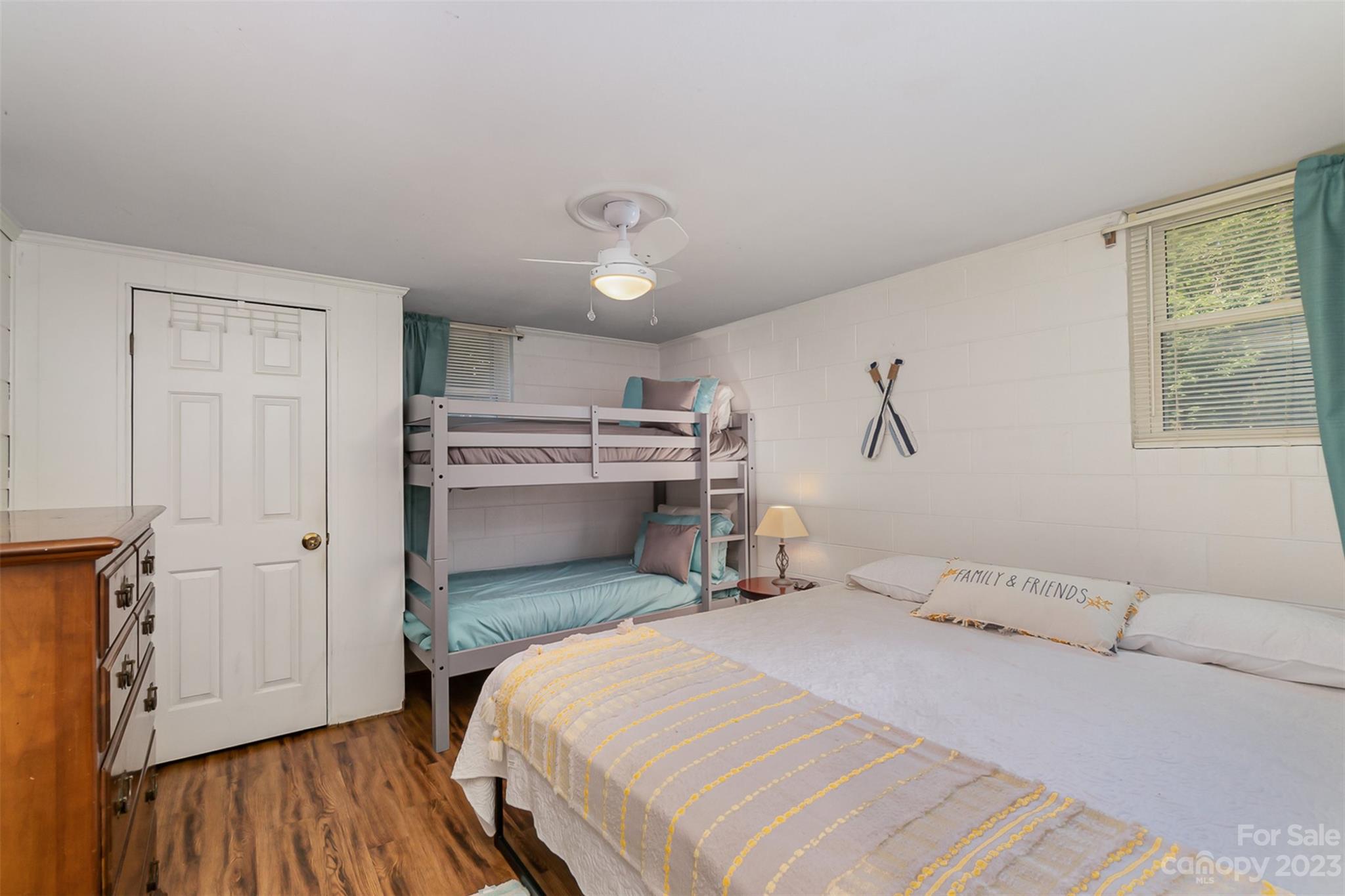 Lakeside - Residential