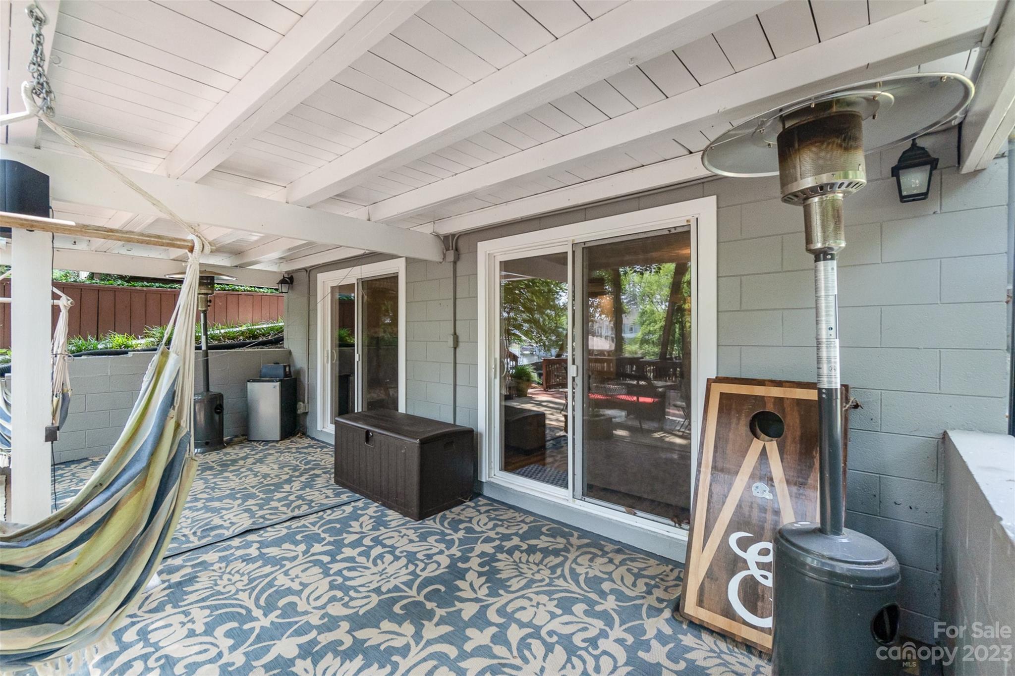 Lakeside - Residential