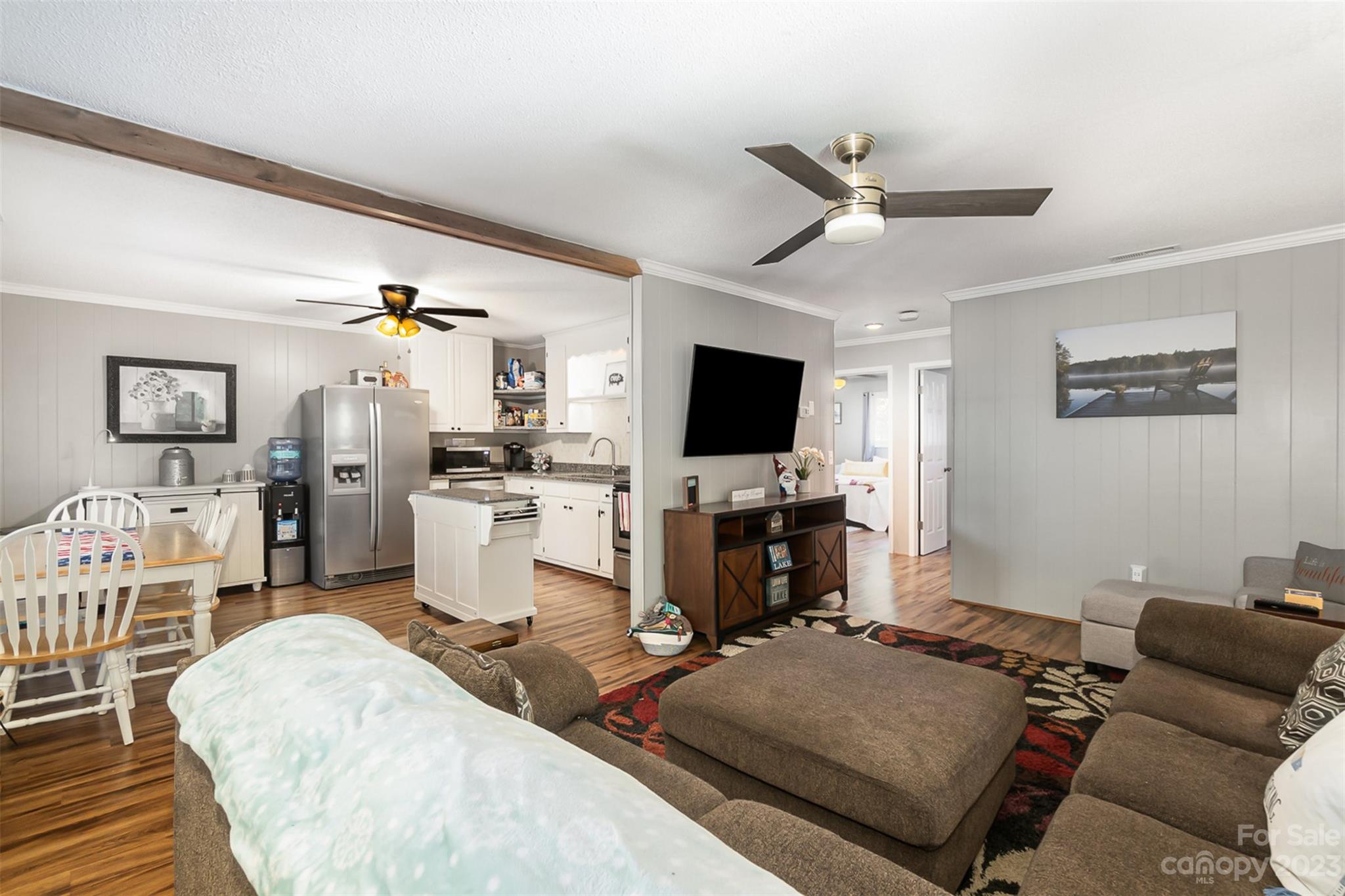 Lakeside - Residential