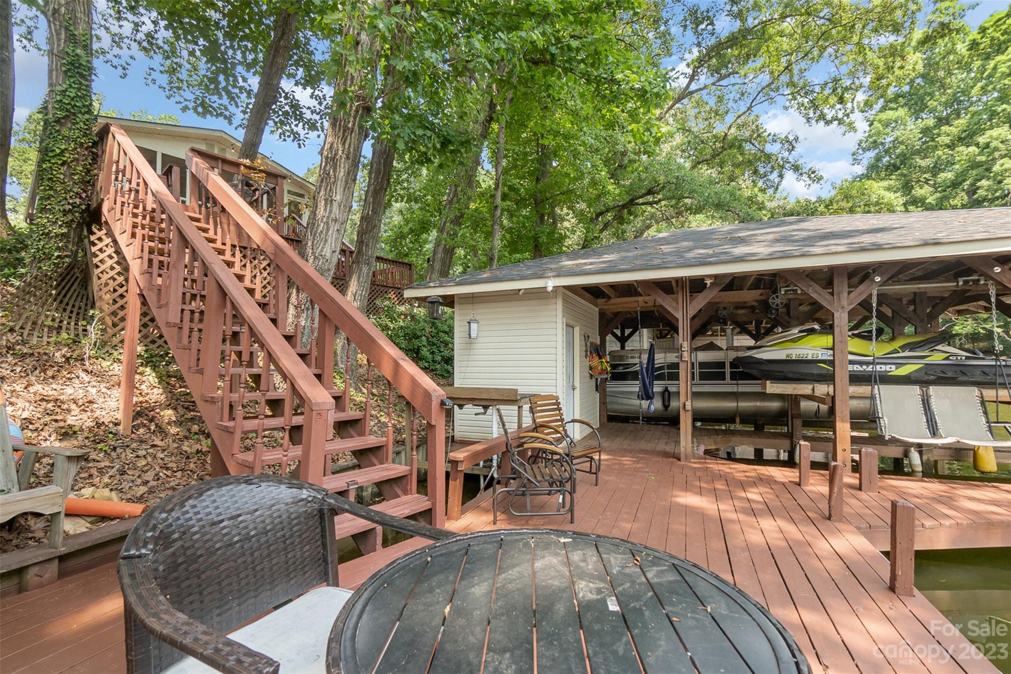 Lakeside - Residential