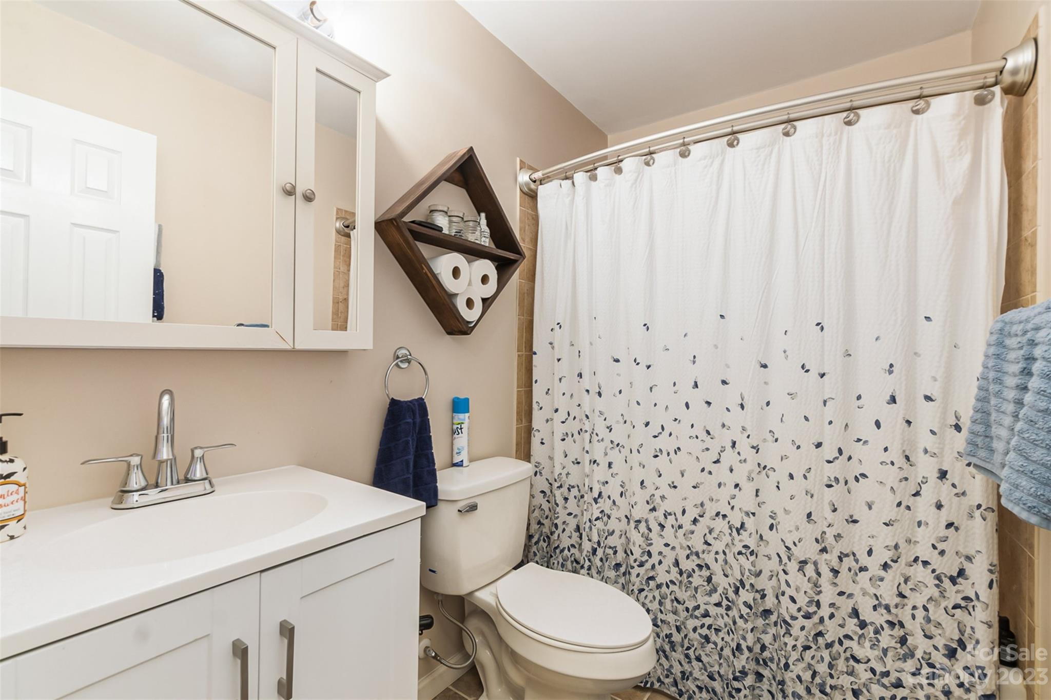 Lakeside - Residential