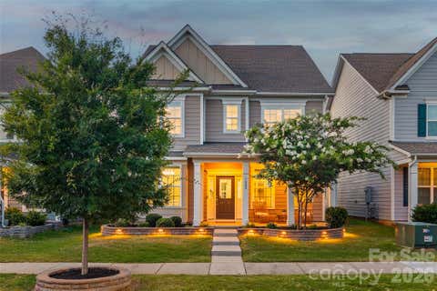 Photo of 7022 Walnut Branch Lane, Charlotte, NC 28277 (MLS # 4399916)