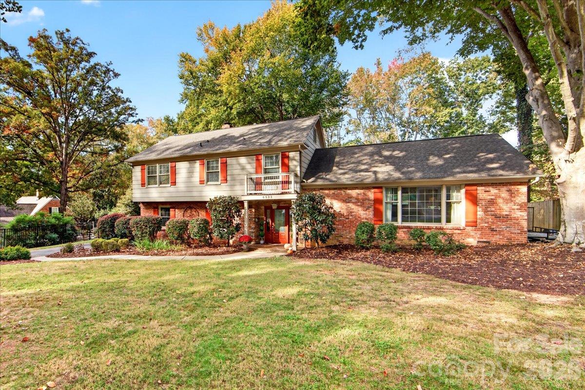 6532 Tall Oaks Trail