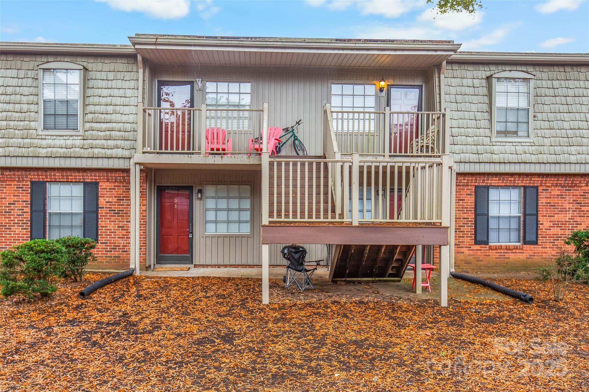 Salem Square Condominium - Residential