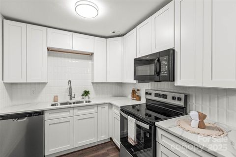 3824 Country Club Road D Winston Salem NC 27104