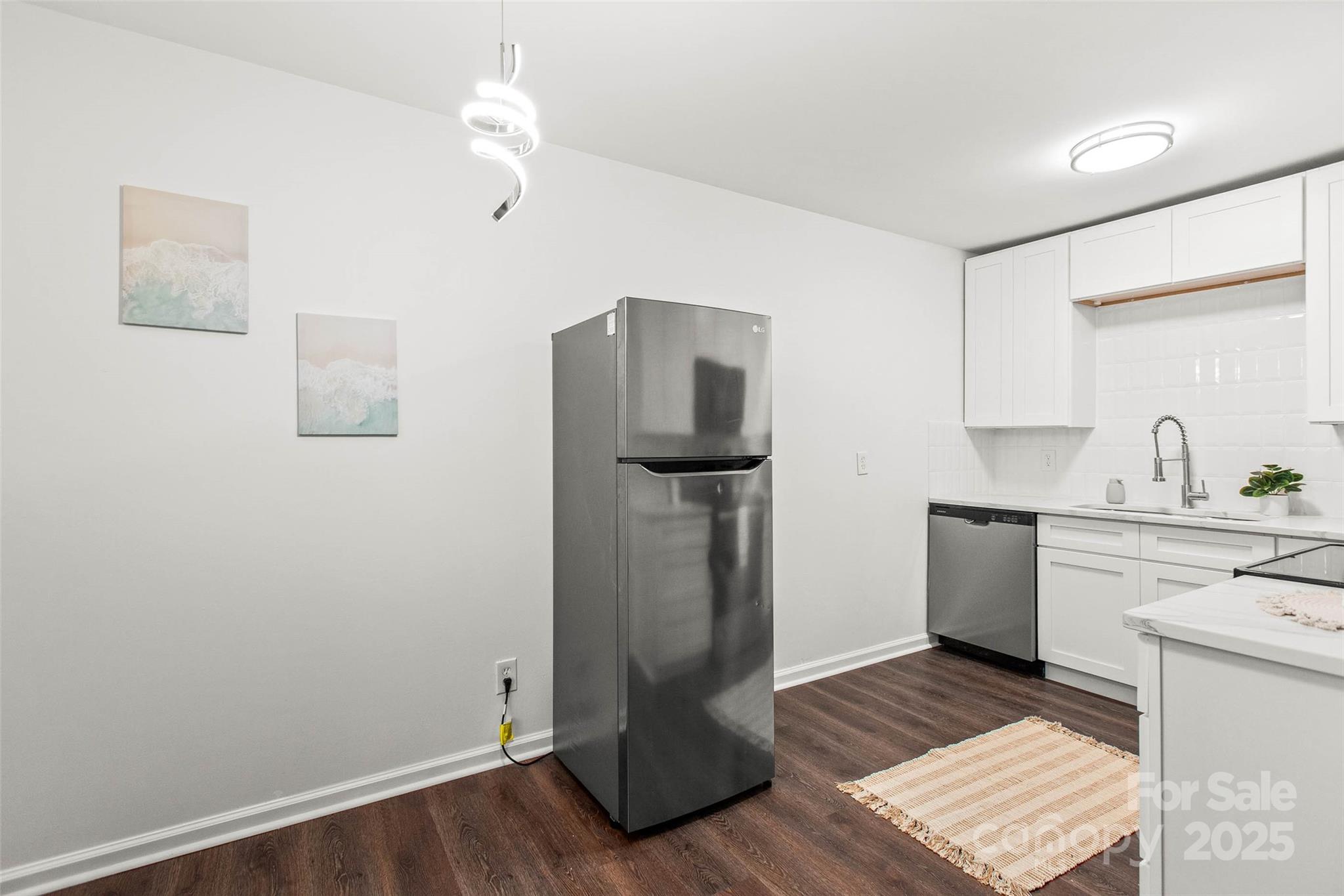 Salem Square Condominium - Residential