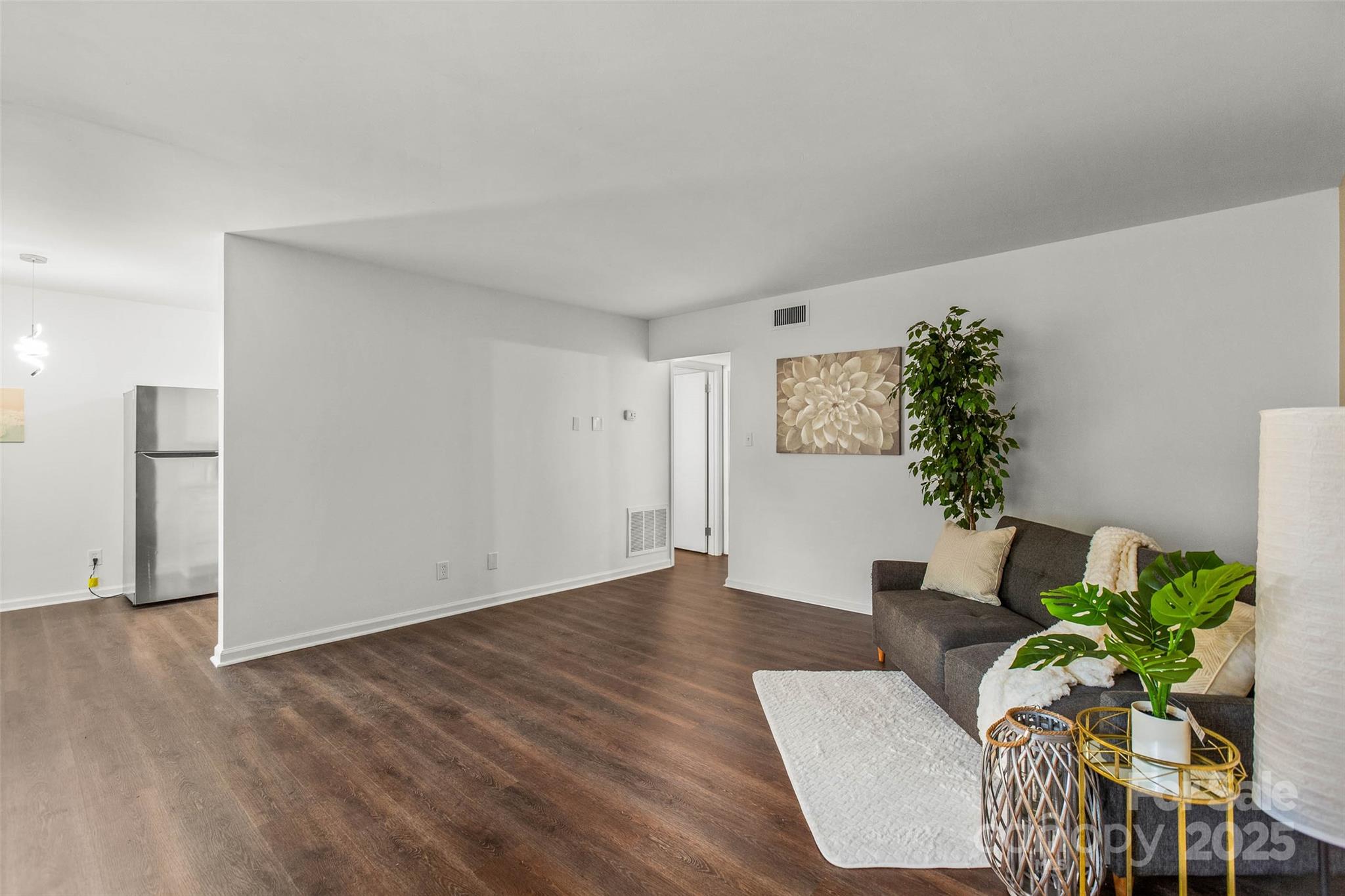 Salem Square Condominium - Residential