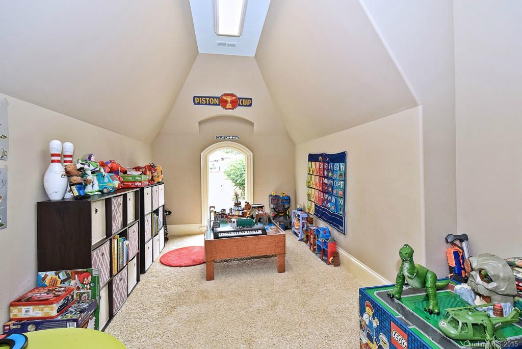 Woodleaf - Residential