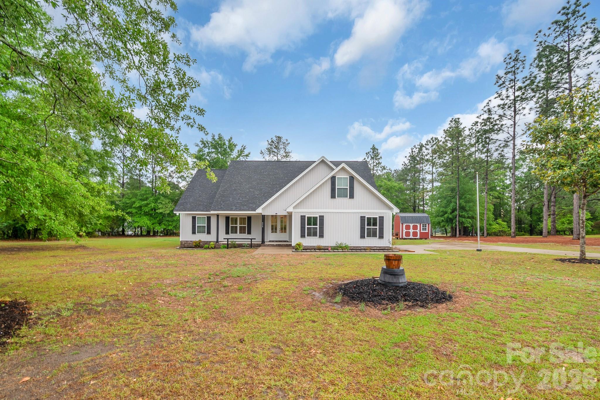 939 Old Stagecoach Road