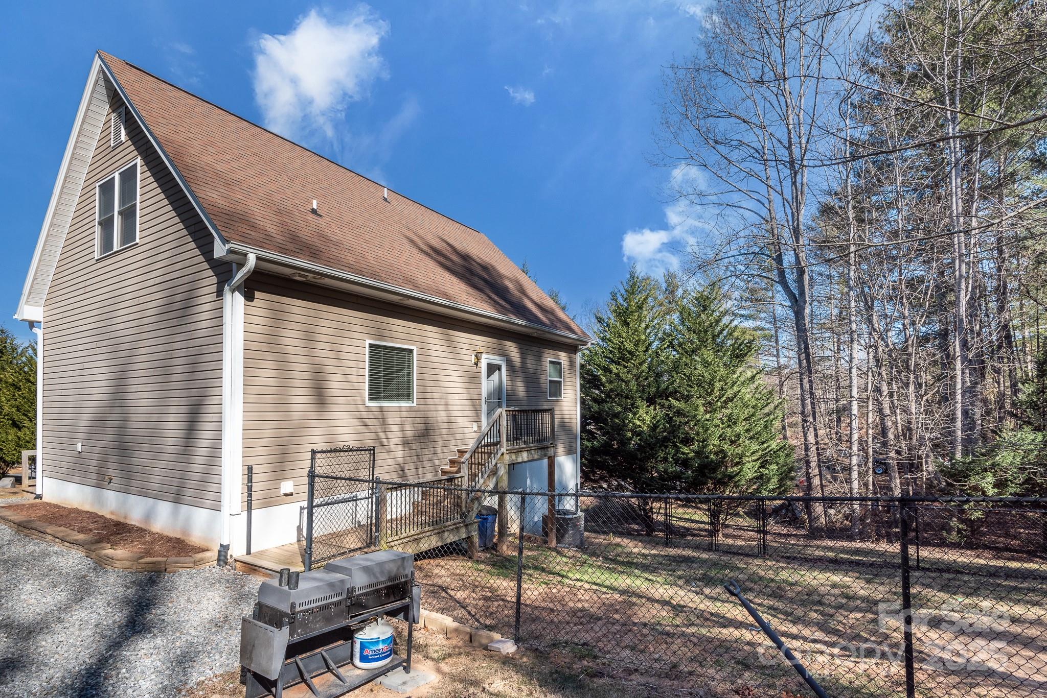 105 Caubleville Drive
