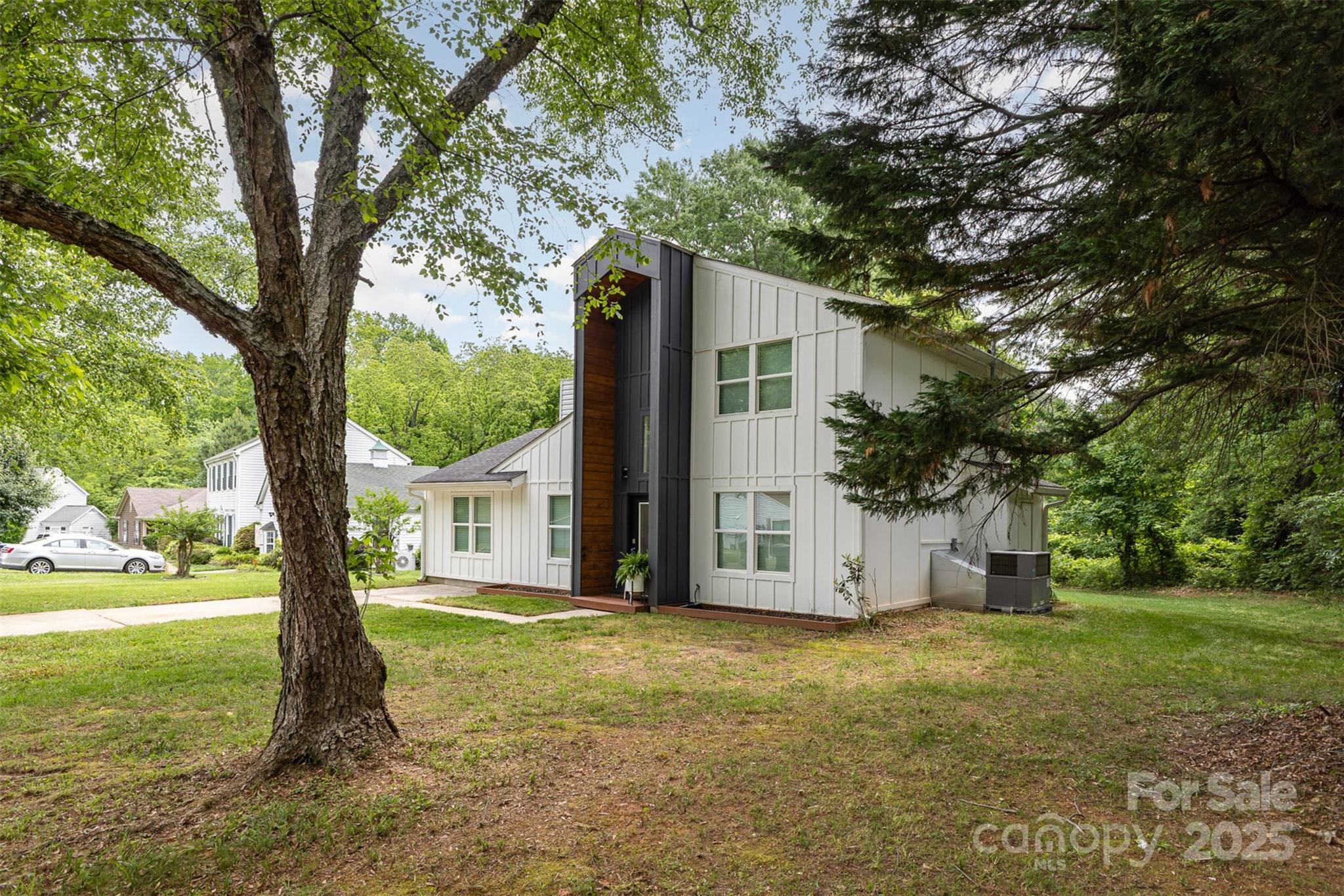 6824 Cortez Trail