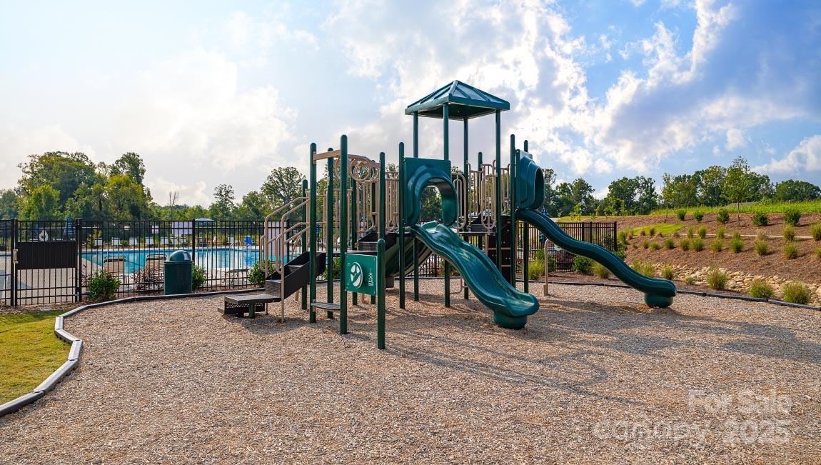 Secrest Commons - Residential