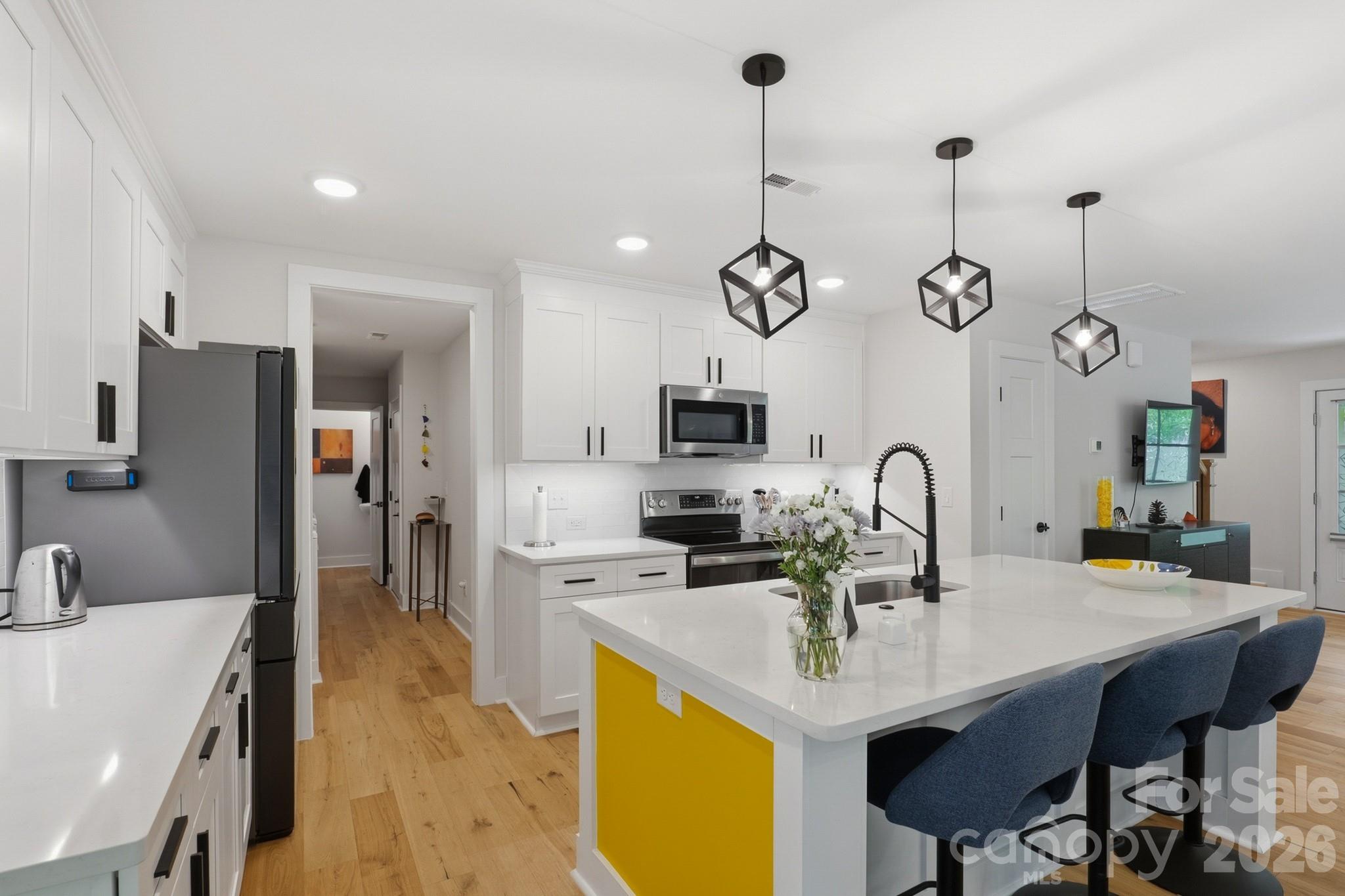 Hillcrest - Residential