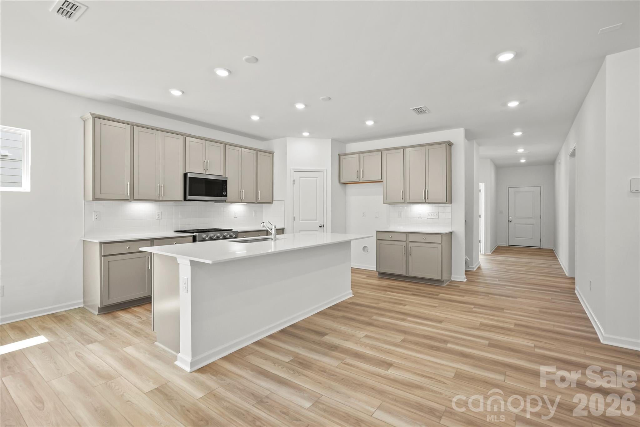 567 Cottage Garden Lane