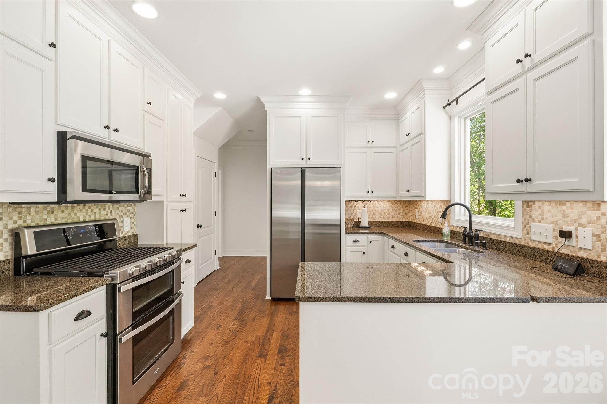 Winding Creek - Residential