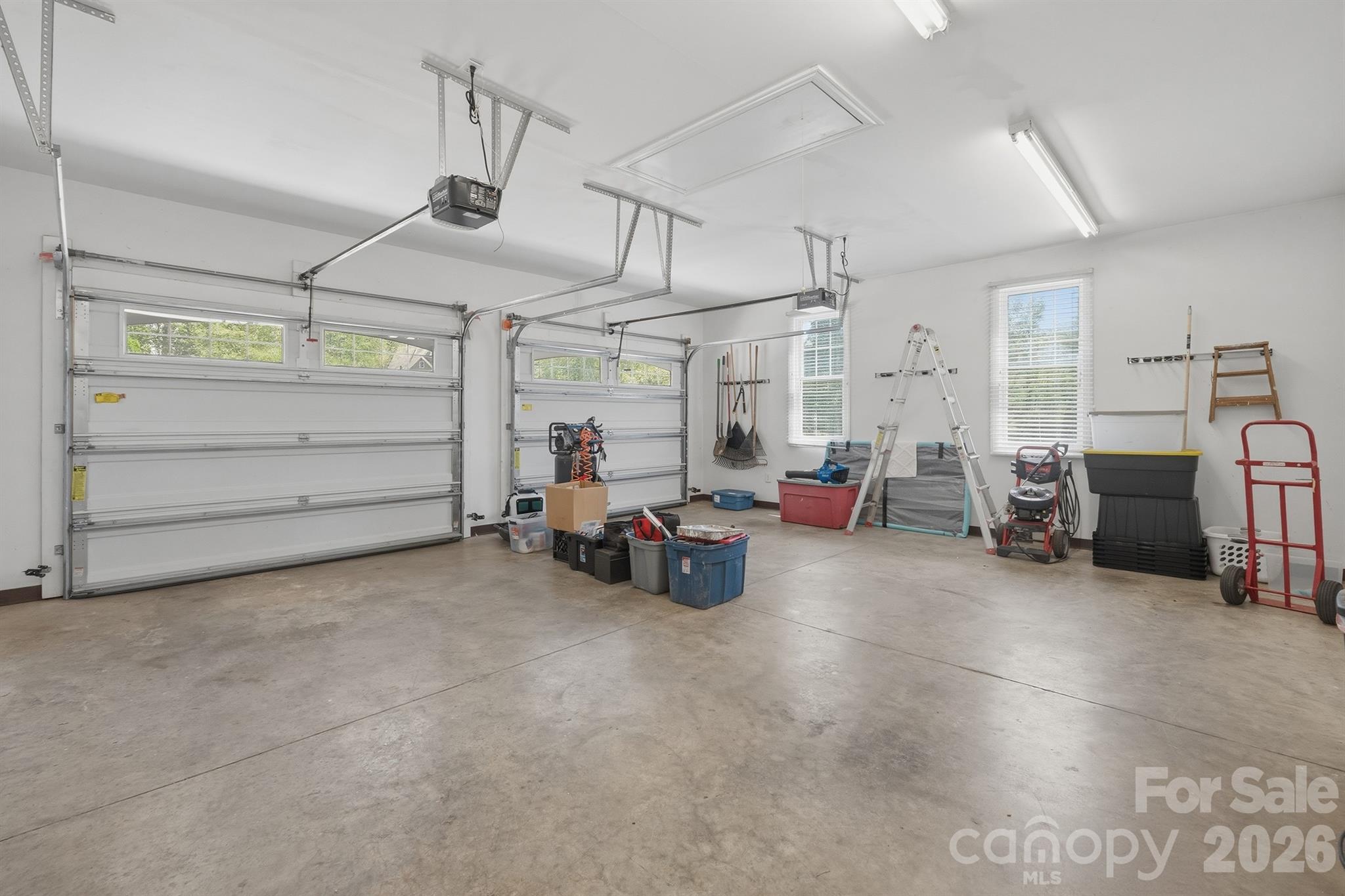 Winding Creek - Residential