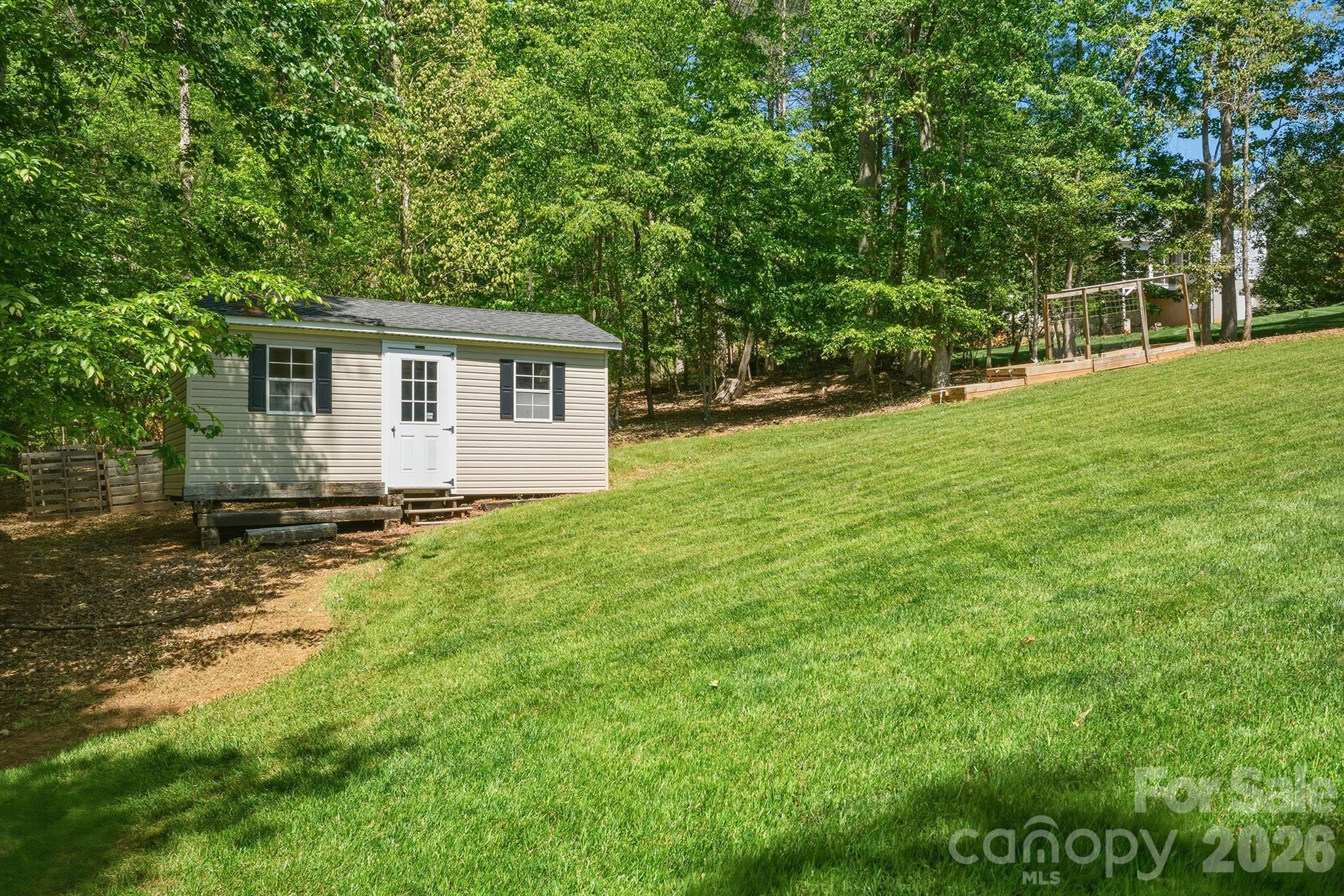 Winding Creek - Residential