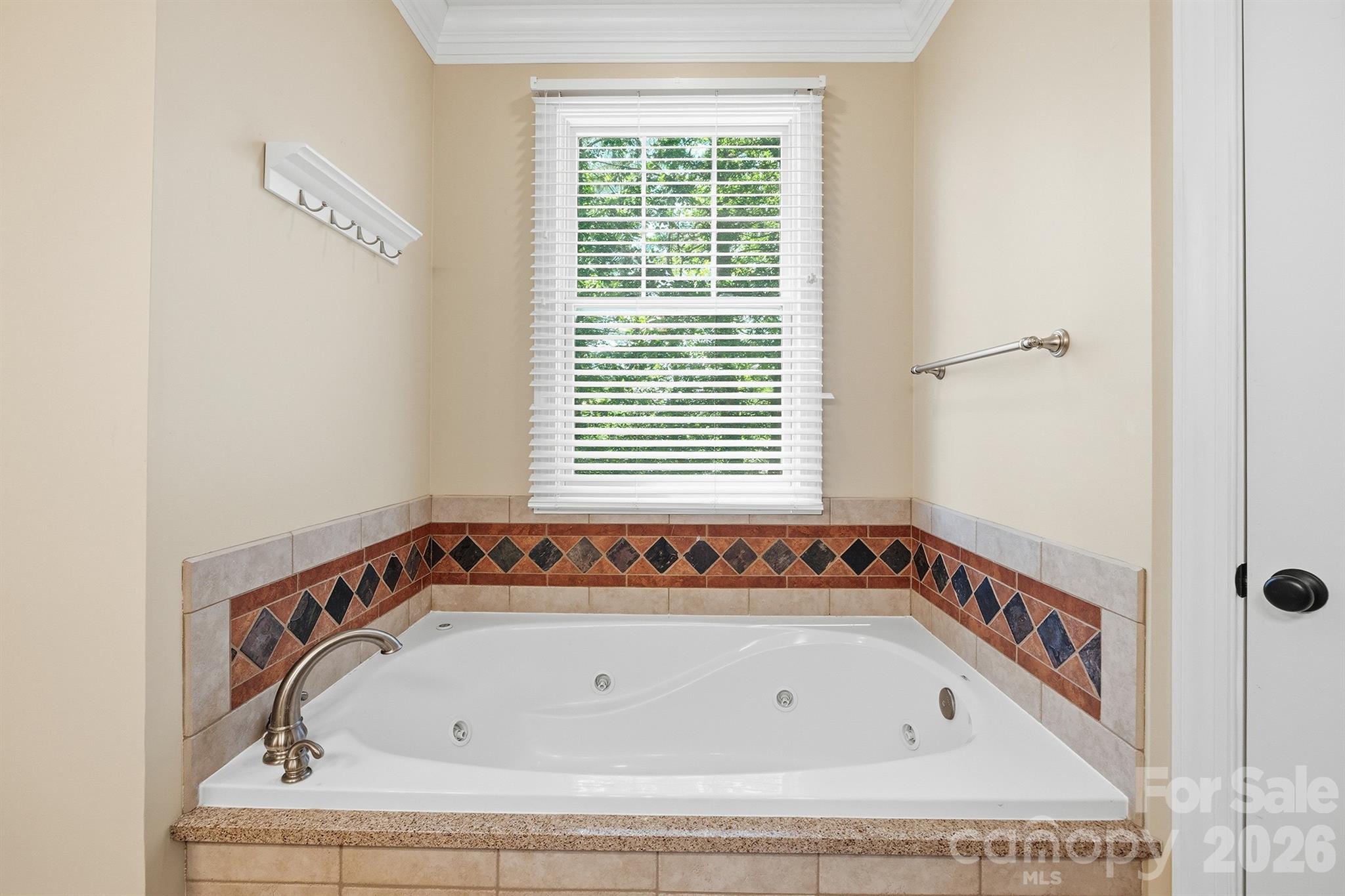 Winding Creek - Residential