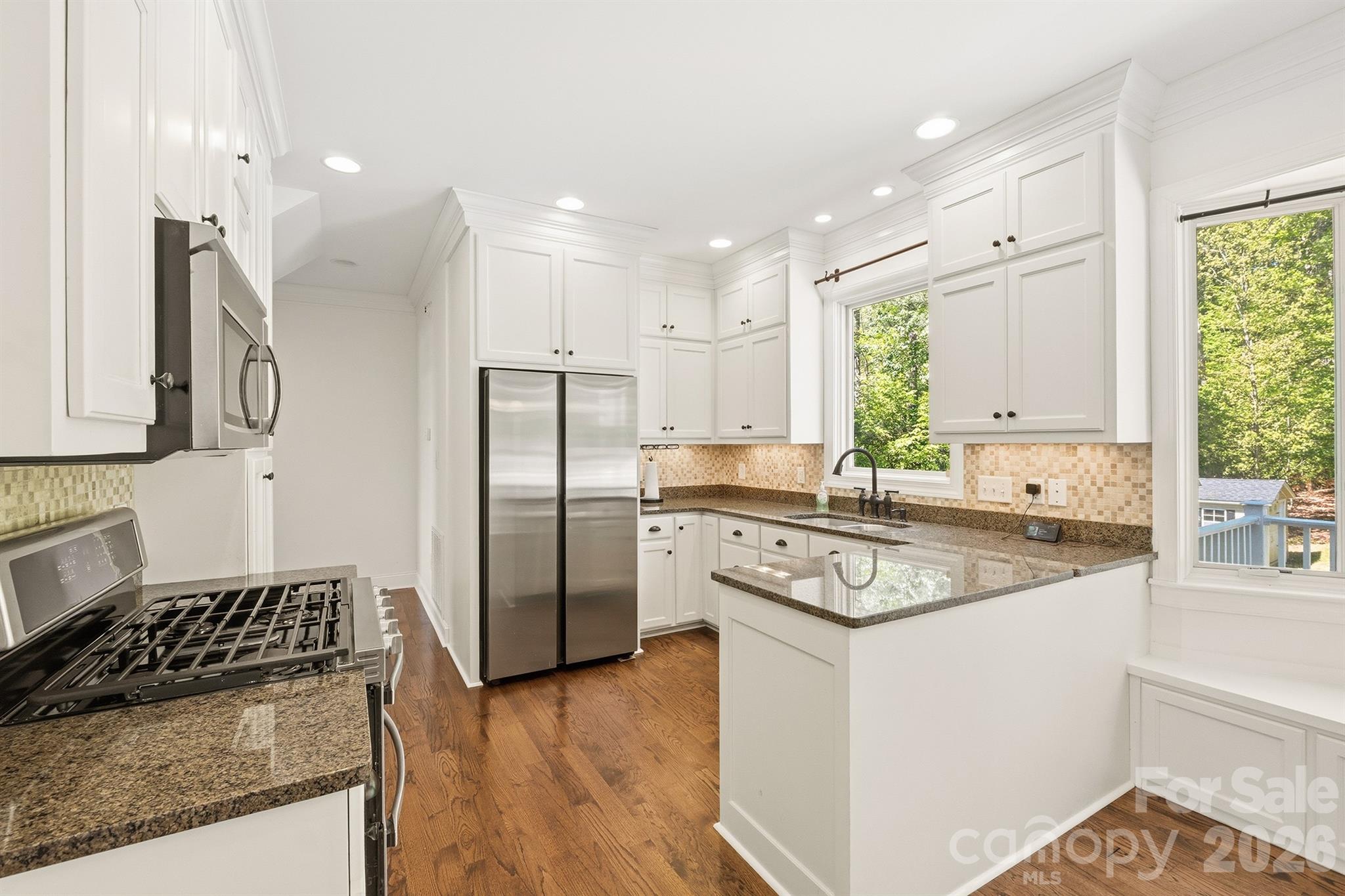 Winding Creek - Residential