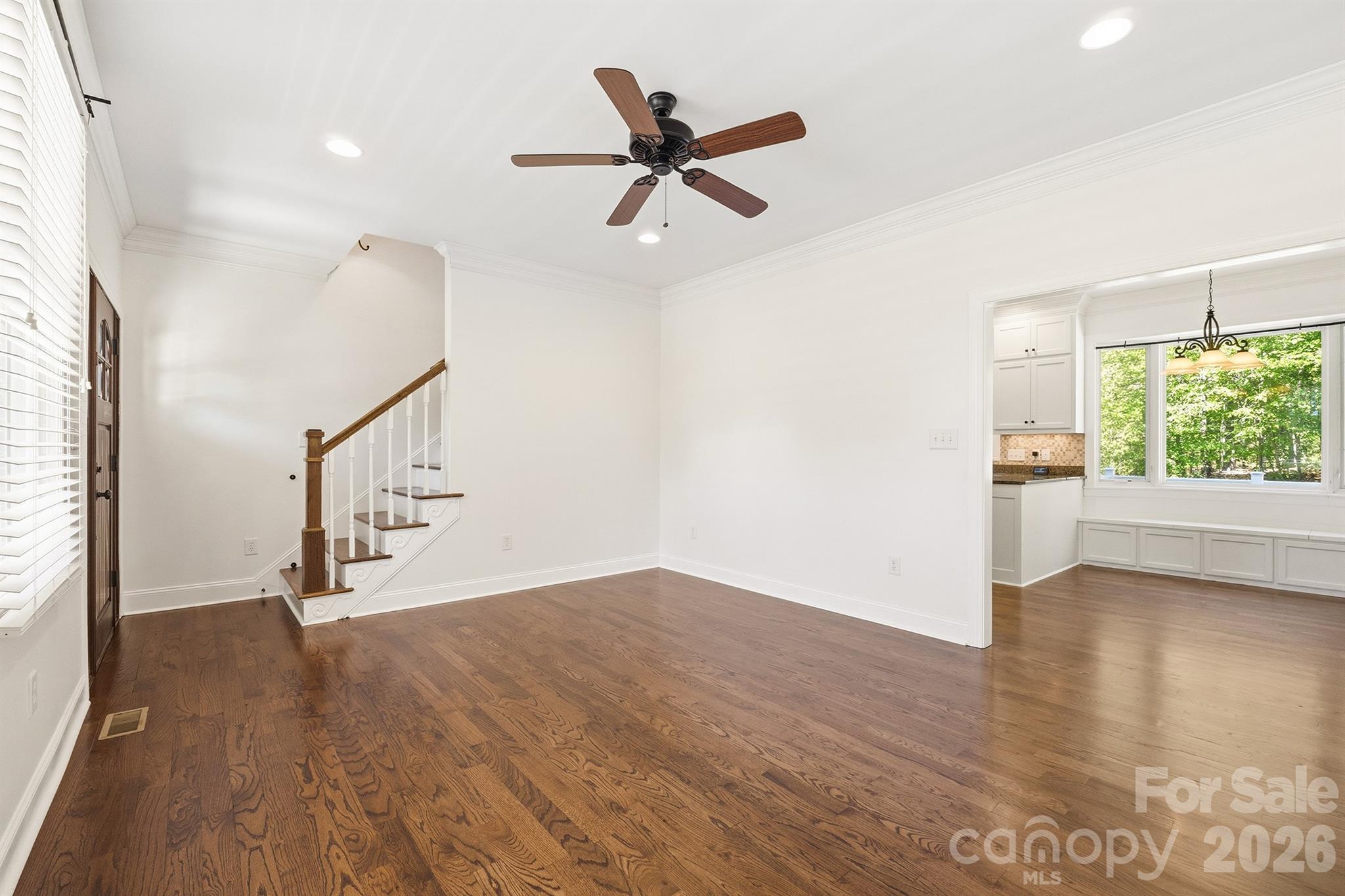 Winding Creek - Residential