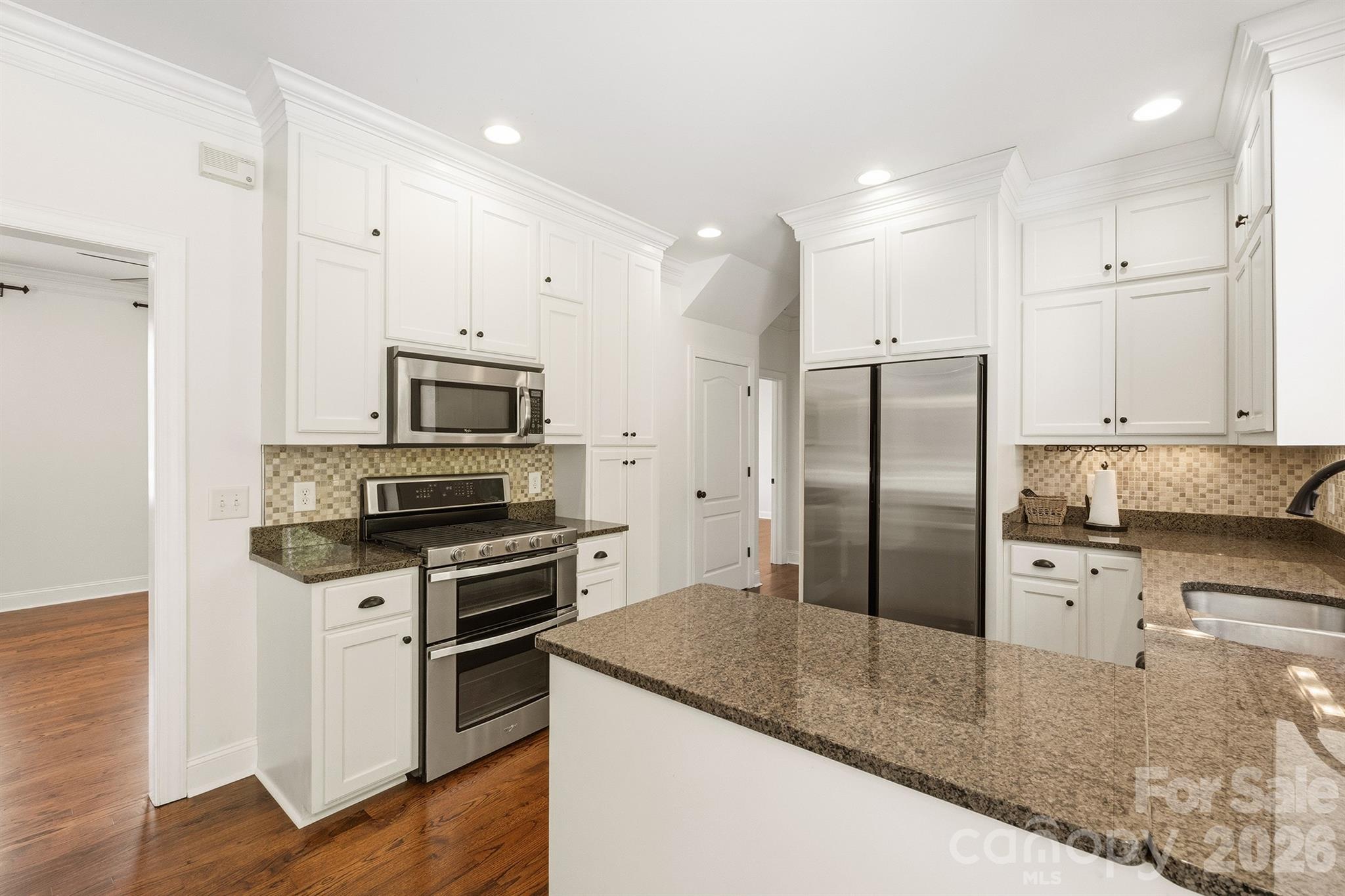 Winding Creek - Residential