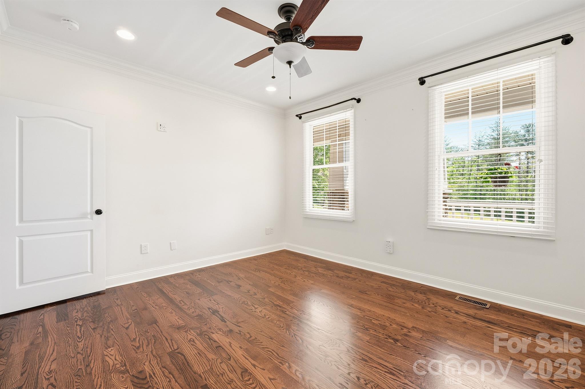 Winding Creek - Residential