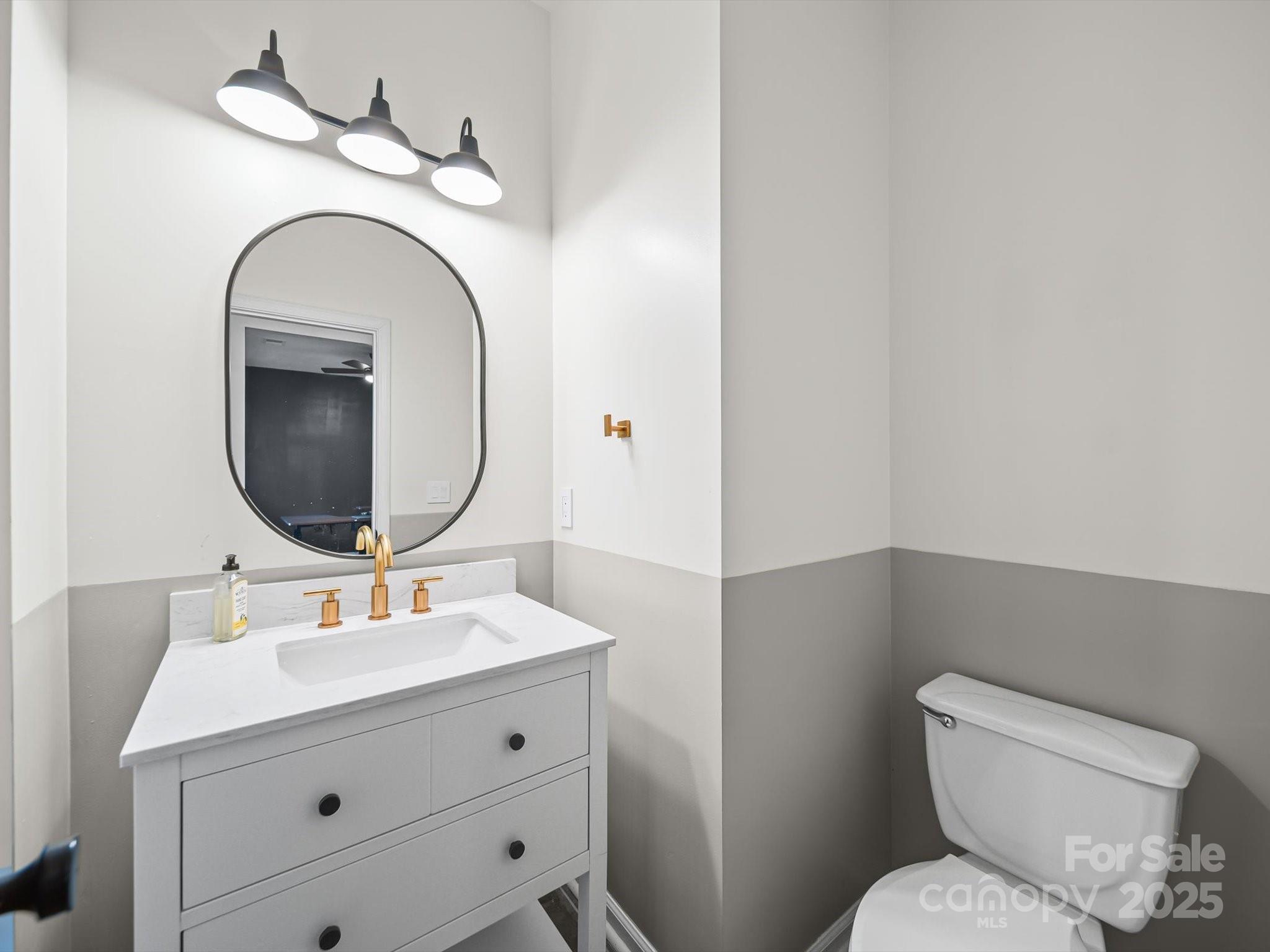 Mooresville, North Carolina 28115, United States, 4 Bedrooms Bedrooms, ,3 BathroomsBathrooms,Residential,Active,150256