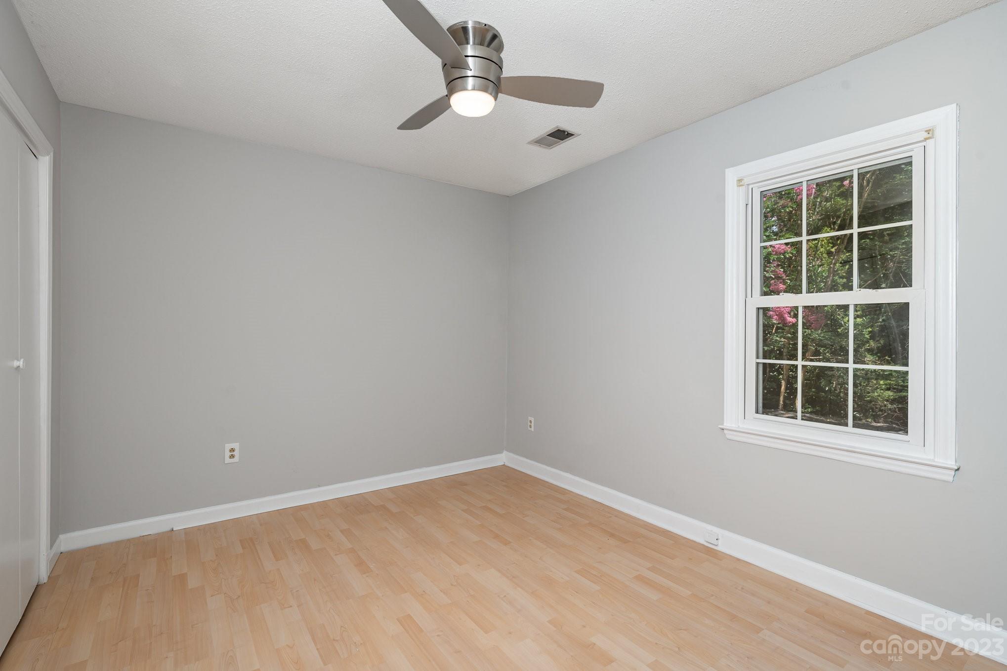 Sardis Woods - Residential