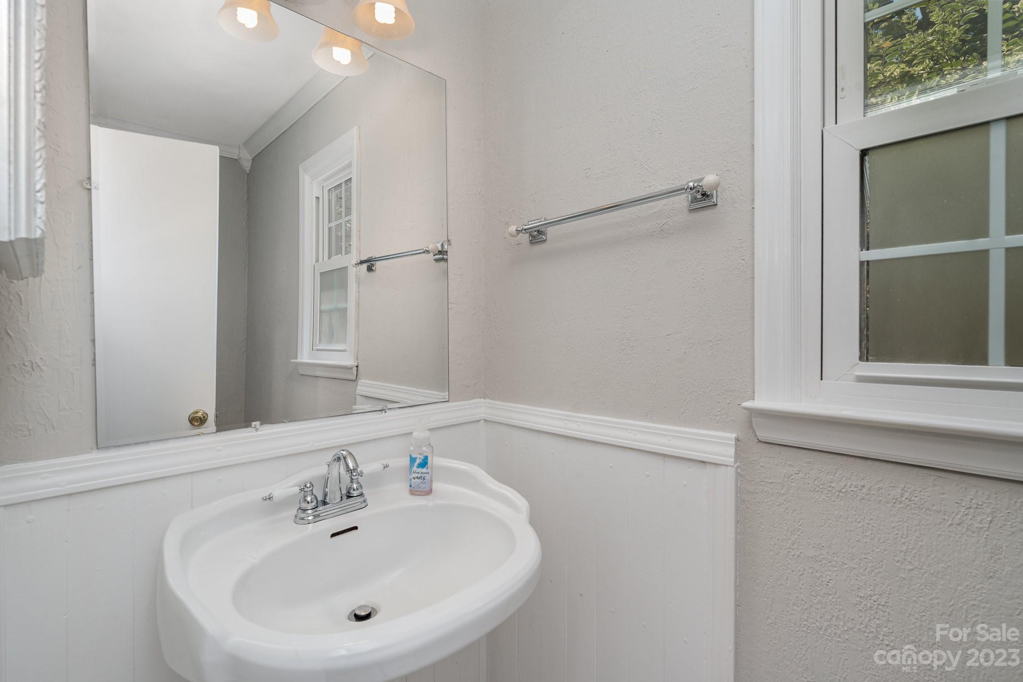 Sardis Woods - Residential