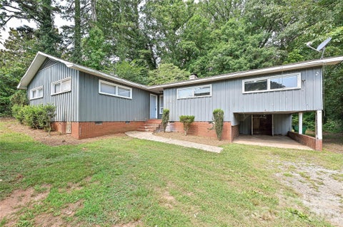 Photo of 217 Bennett Street, Charlotte, NC 28213 (MLS # 4396679)