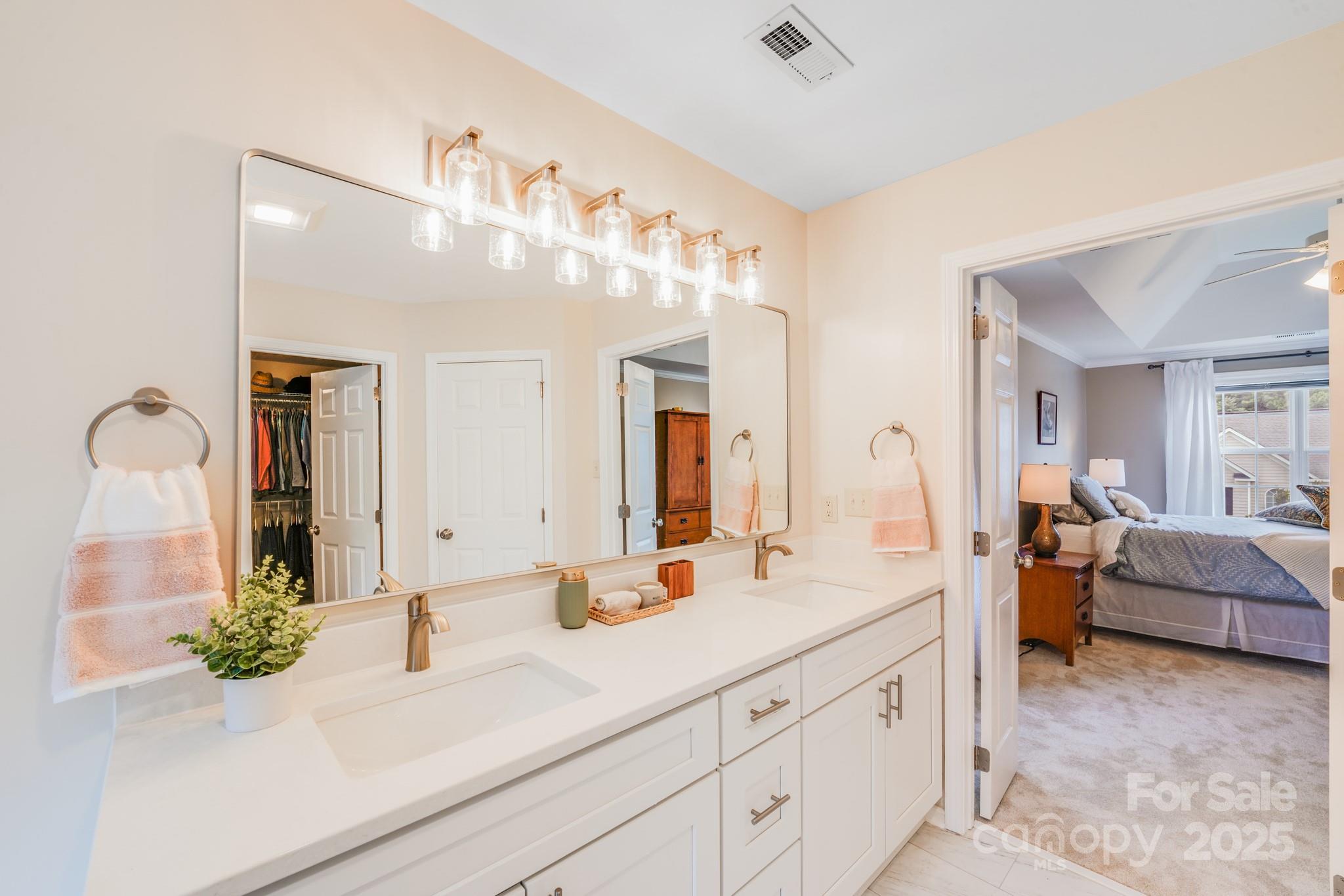 Regent Park - Residential