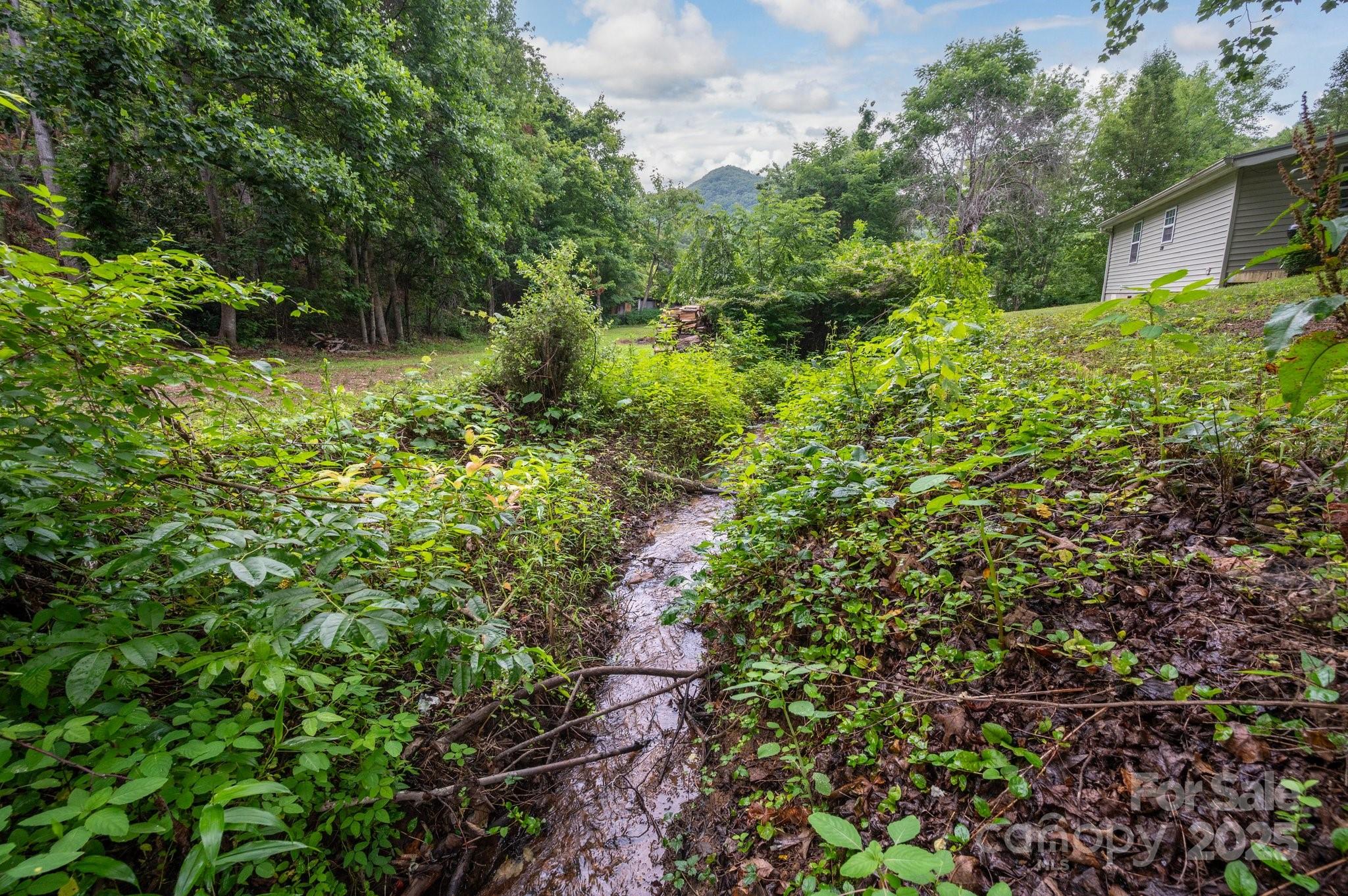 147 Mink Farm Road