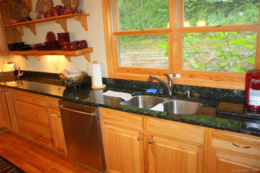 Wolf Laurel - Residential